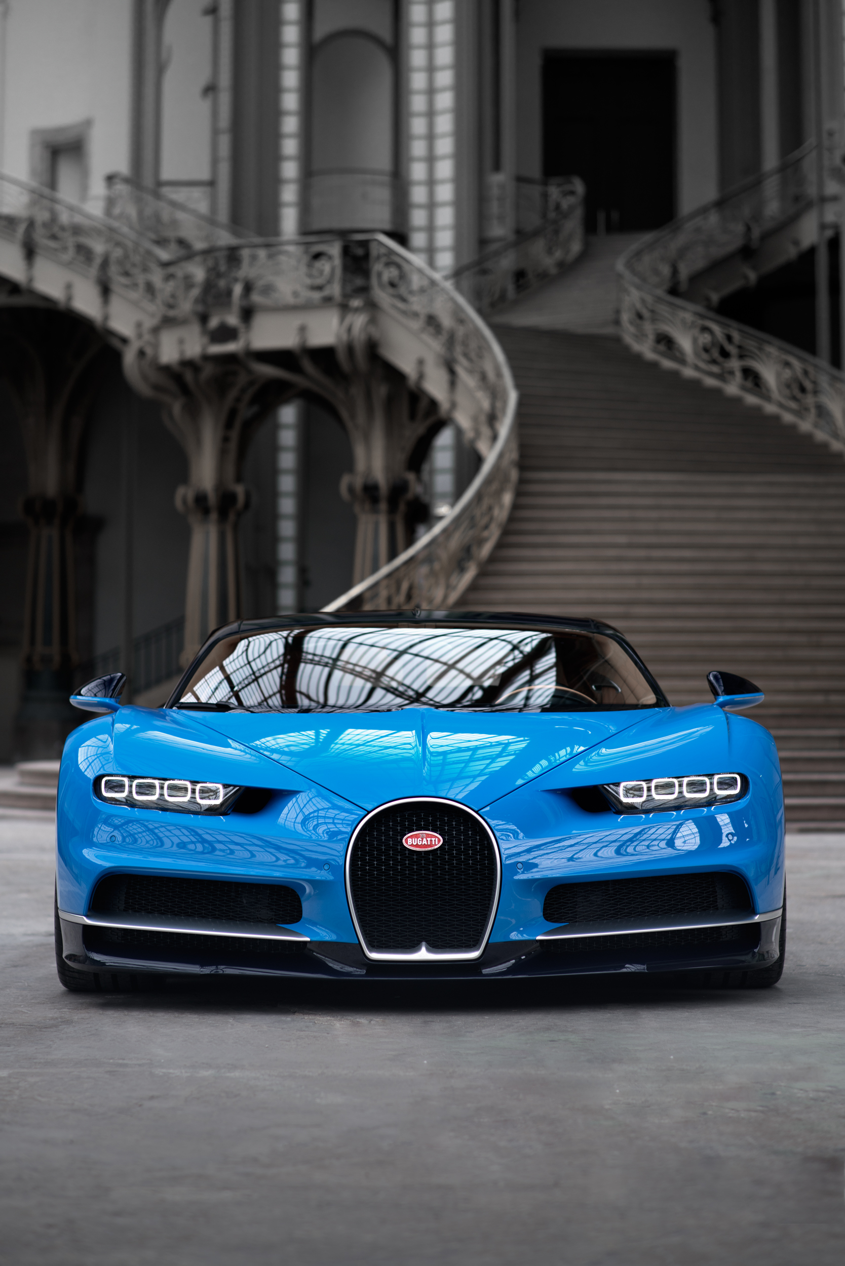 20 mind-blowing facts about the 2016 Bugatti Chiron supercar