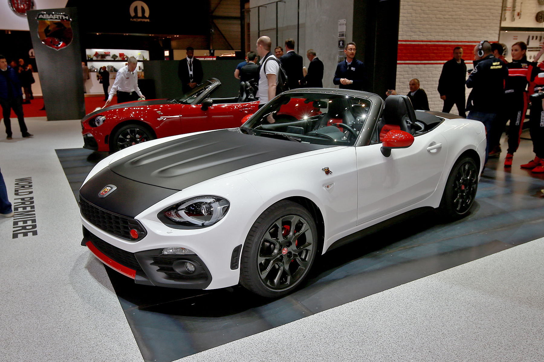 2016 Geneva show: Fiat 124