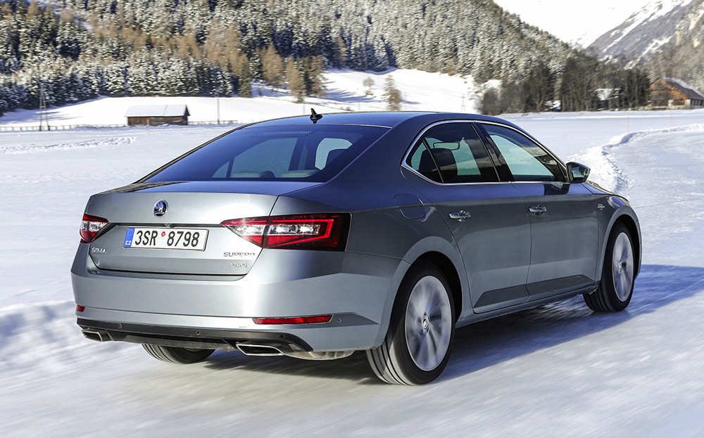 2016 Skoda Superb SE L 2.0 TSI 280PS 4x4 review