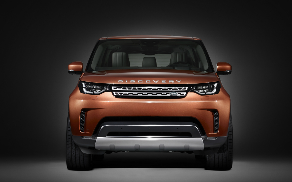 First official pictures and details of the new Land Rover Discovery 5