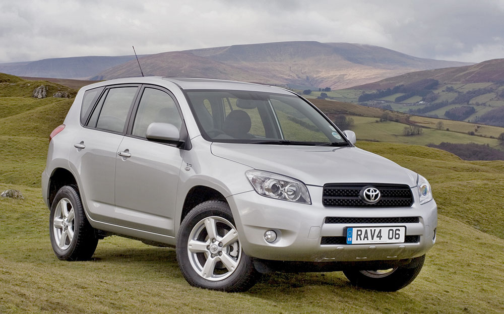 Buying Guide: the best affordable family SUVs for £8,000, including the Toyota RAV4