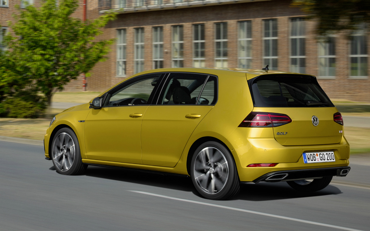 Driven: Volkswagen Golf VII (facelift), Article