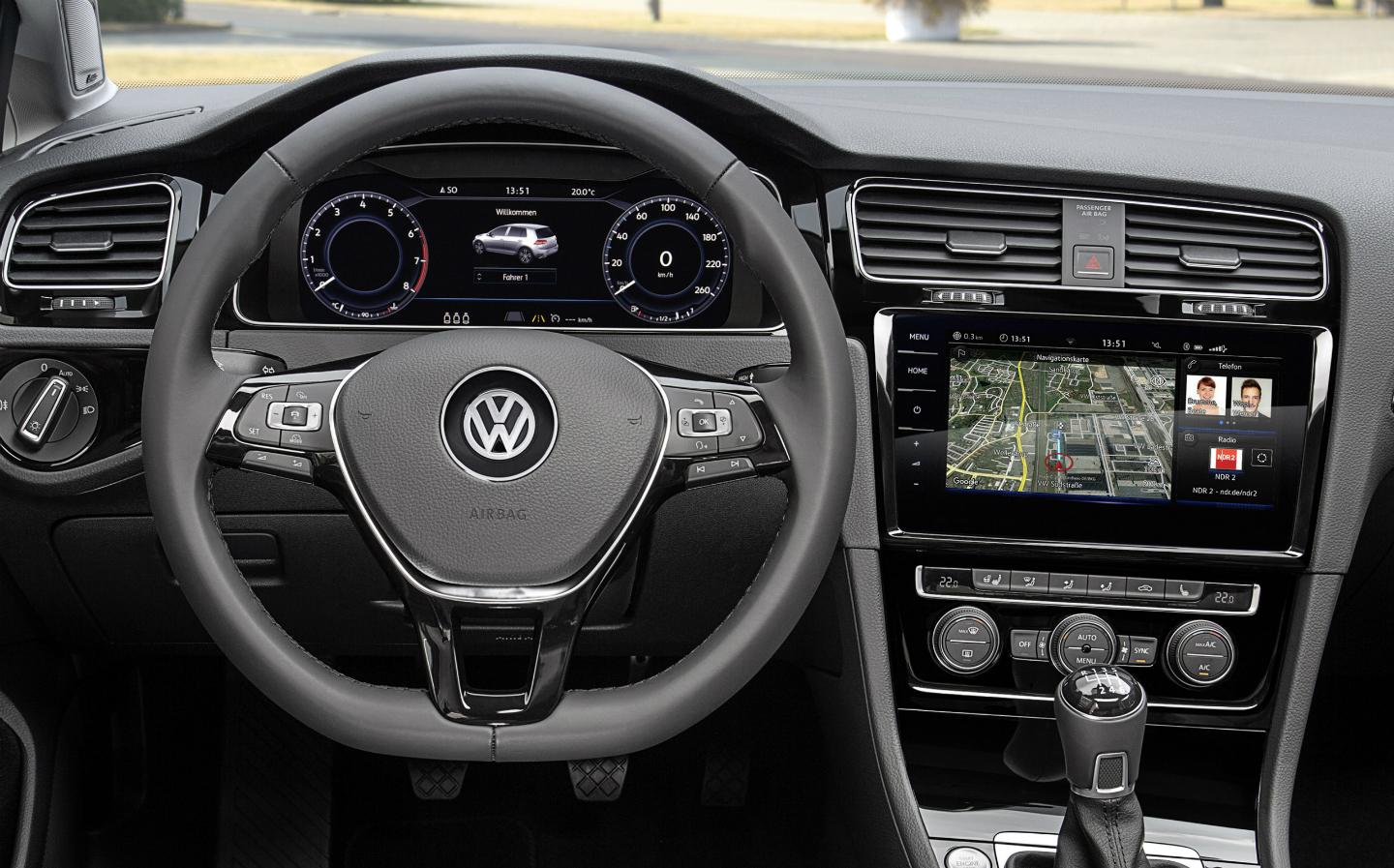 2017 VW Golf touchscreen
