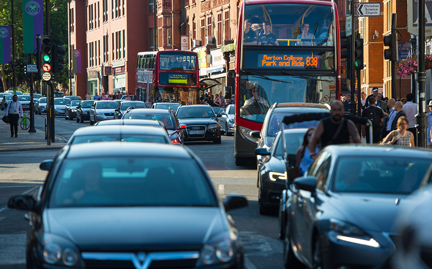 Busy roads put millions at higher risk of dementia