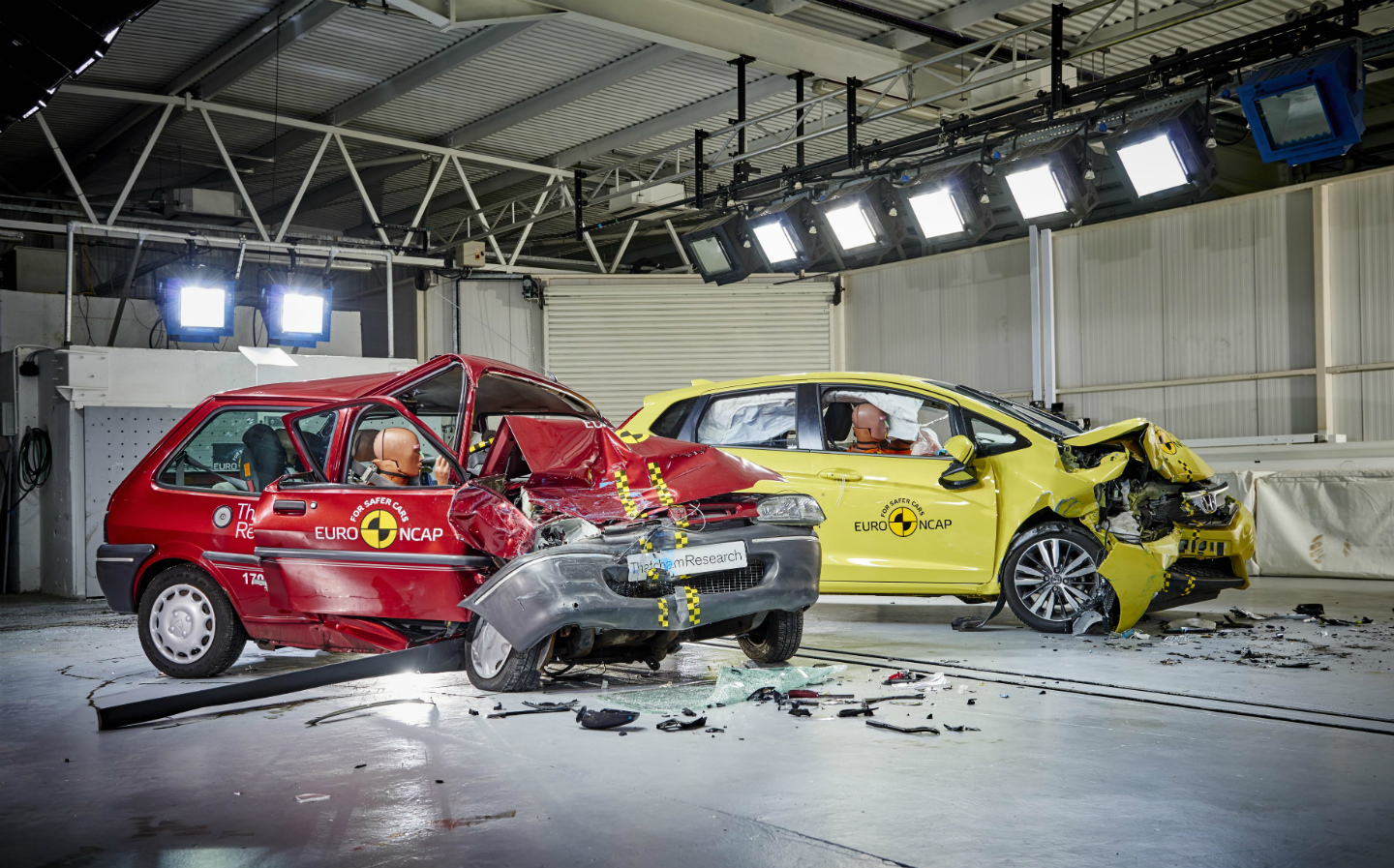 Euro NCAP crash test demonstrates the deadly safety of old cars