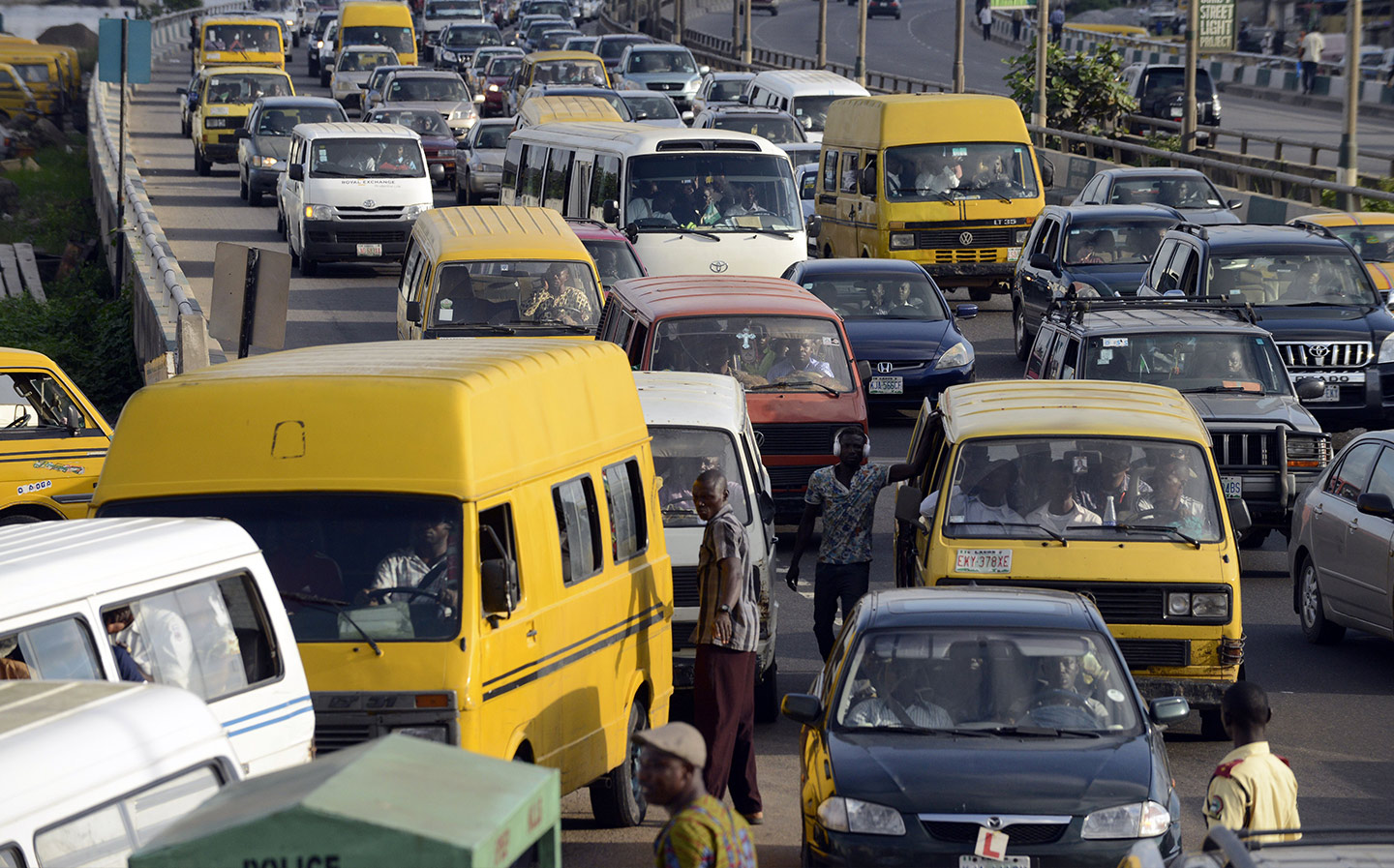 Nigeria introduces psychiatric evaluation for jumping red lights