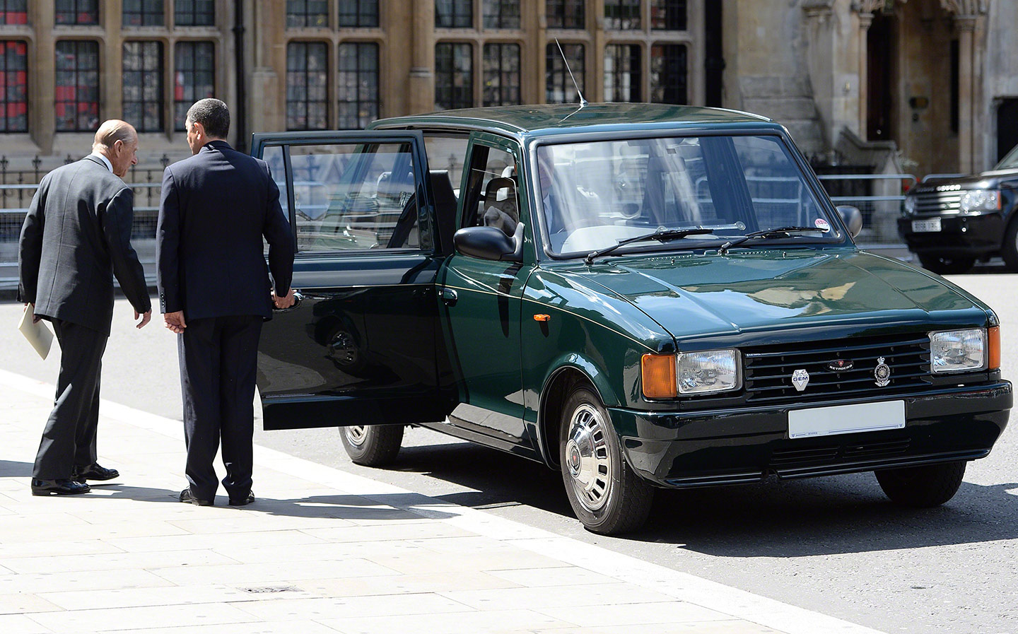 Prince Philip gives up his personal Metrocab taxi