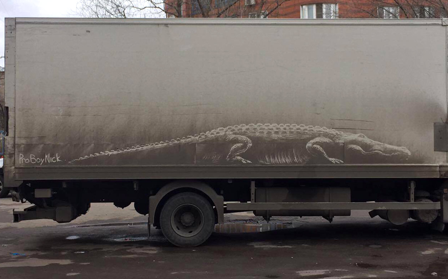 Russian artist transforms dirty cars and vans into mobile art