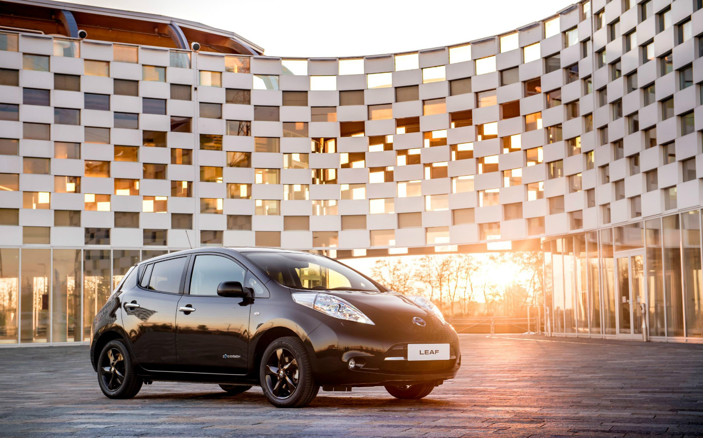 Nissan Leaf is one of the the best cars to avoid paying road tax (VED)