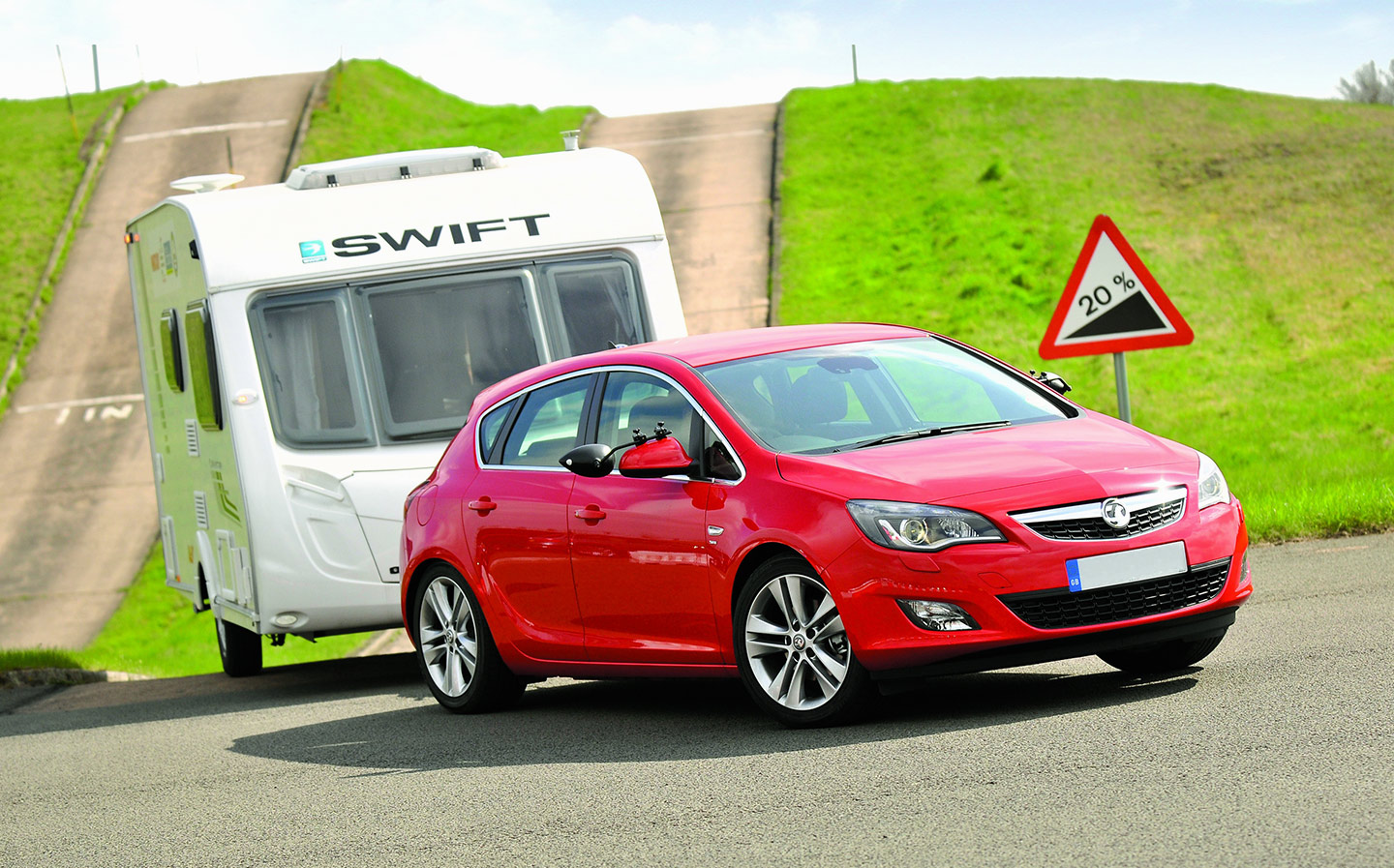 Car Clinic: Will a 1.6-litre petrol Vauxhall Astra automatic pull a caravan?