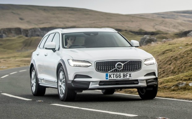 Volvo V90 Cross Country review (2017-on)