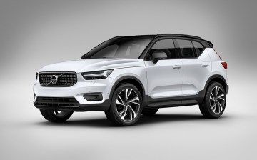 New Volvo XC40 can be driven away with phone-style subscription deal