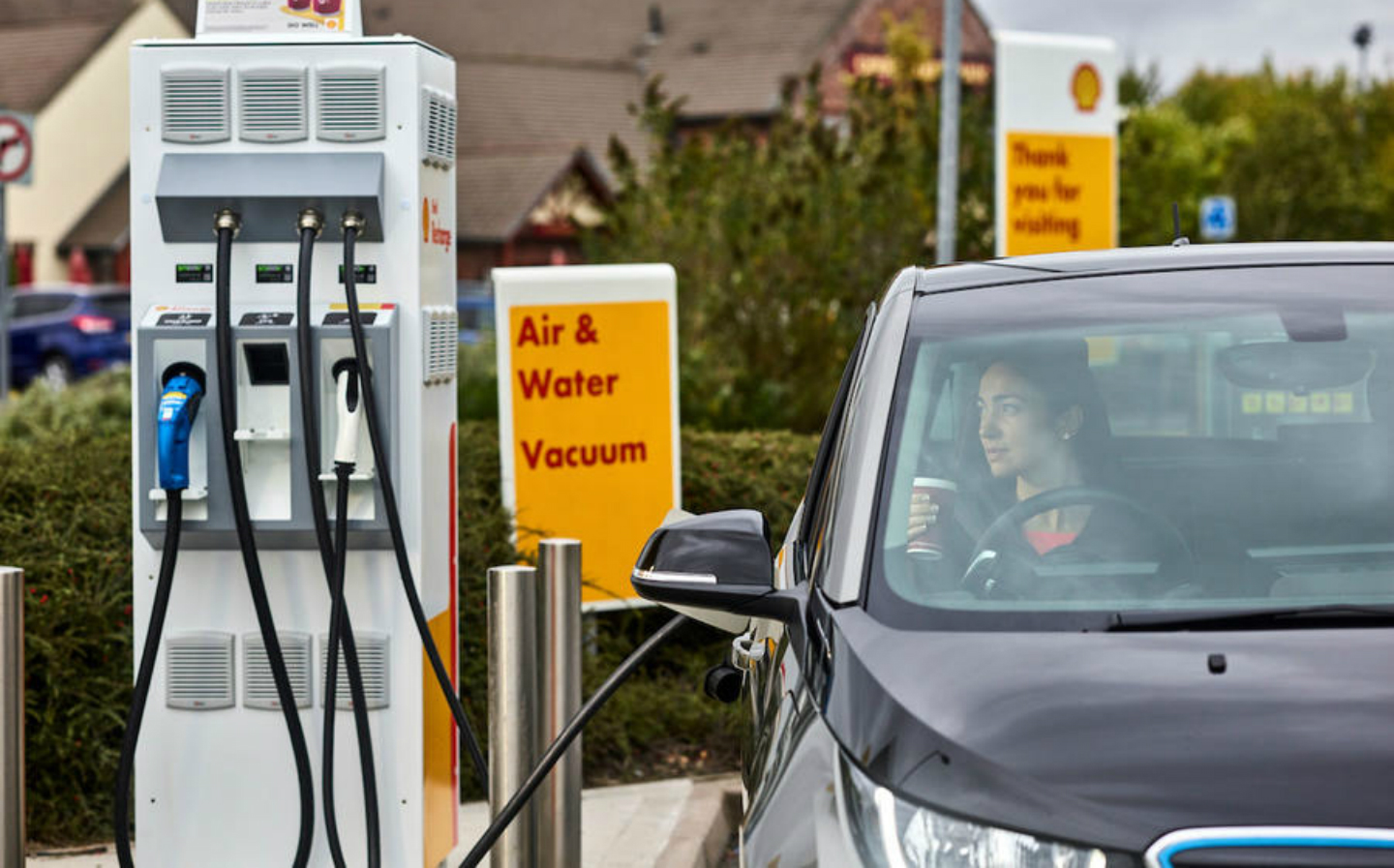 Shell shock: oil company embraces electric cars with new Shell Recharge charging points