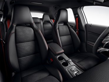 Mercedes-AMG A 45 4Matic seats