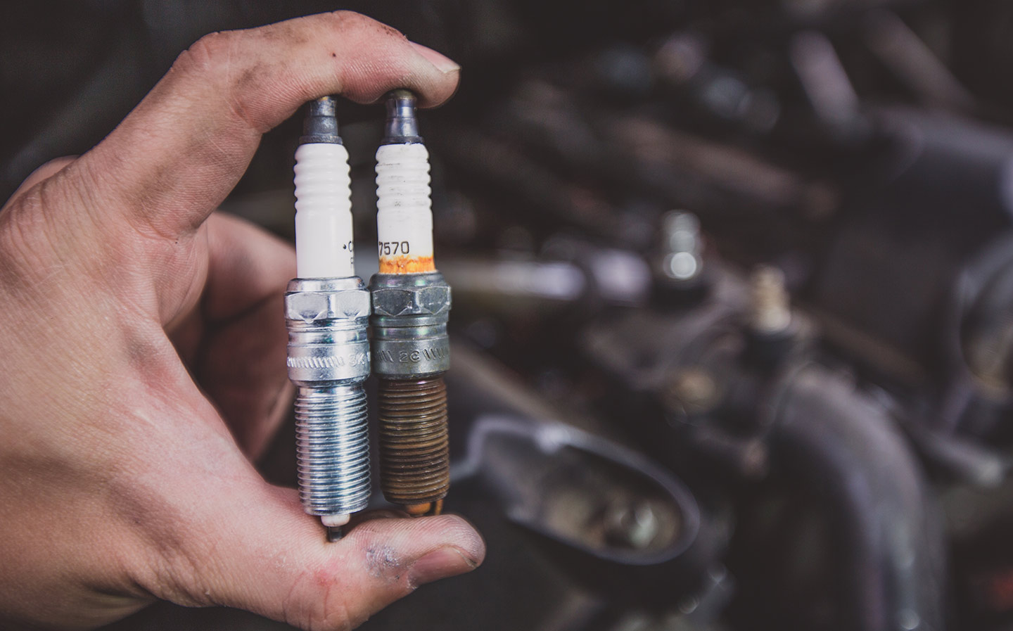 changing a spark plug 2