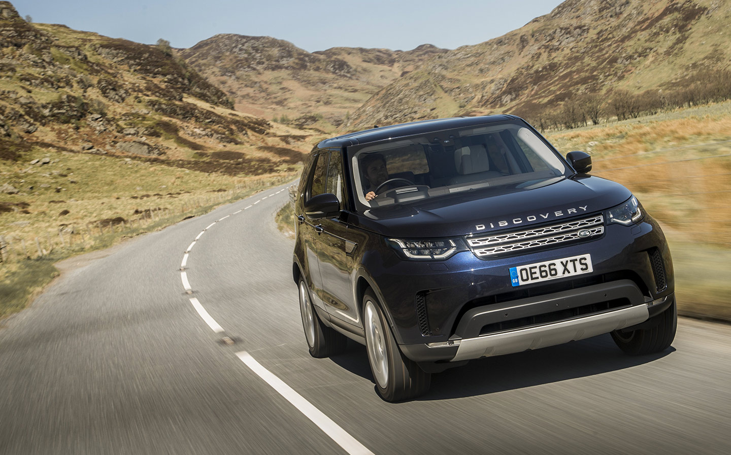 The Clarkson Review: 2017 Land Rover Discovery