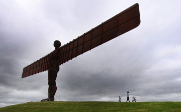 Roadside beauty spots to keep drivers alert - highways england plans - angel of the north, gateshead