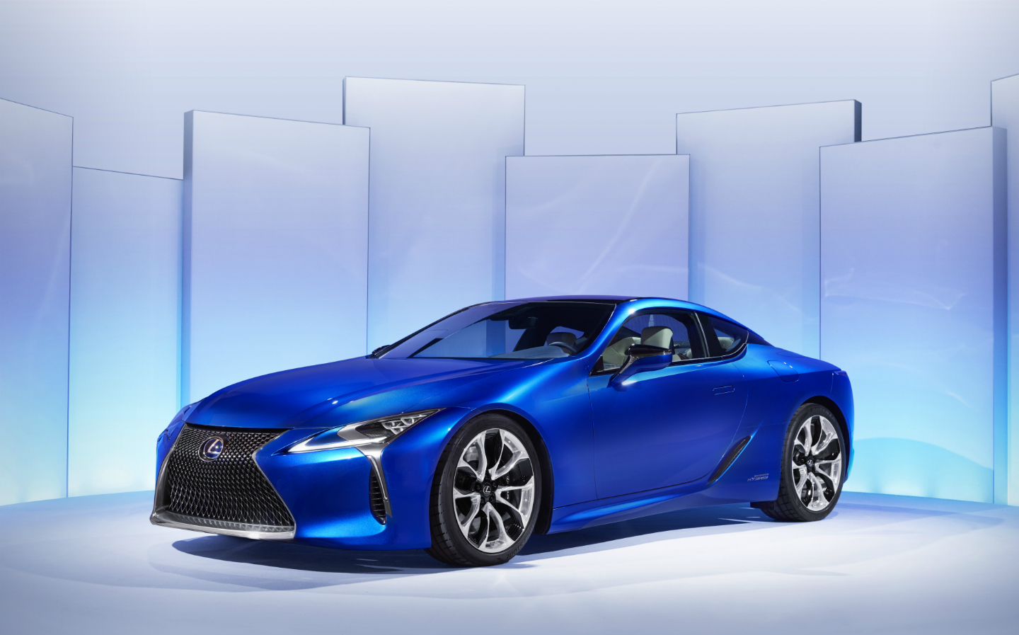 The best eco-friendly hybrid luxury and sports cars: 2018 Lexus LC500h