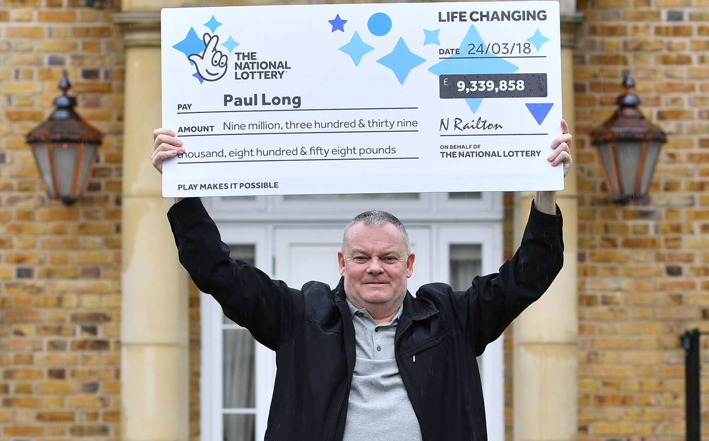 Lotto winner rewards himself with new car... but it's not what you might expect