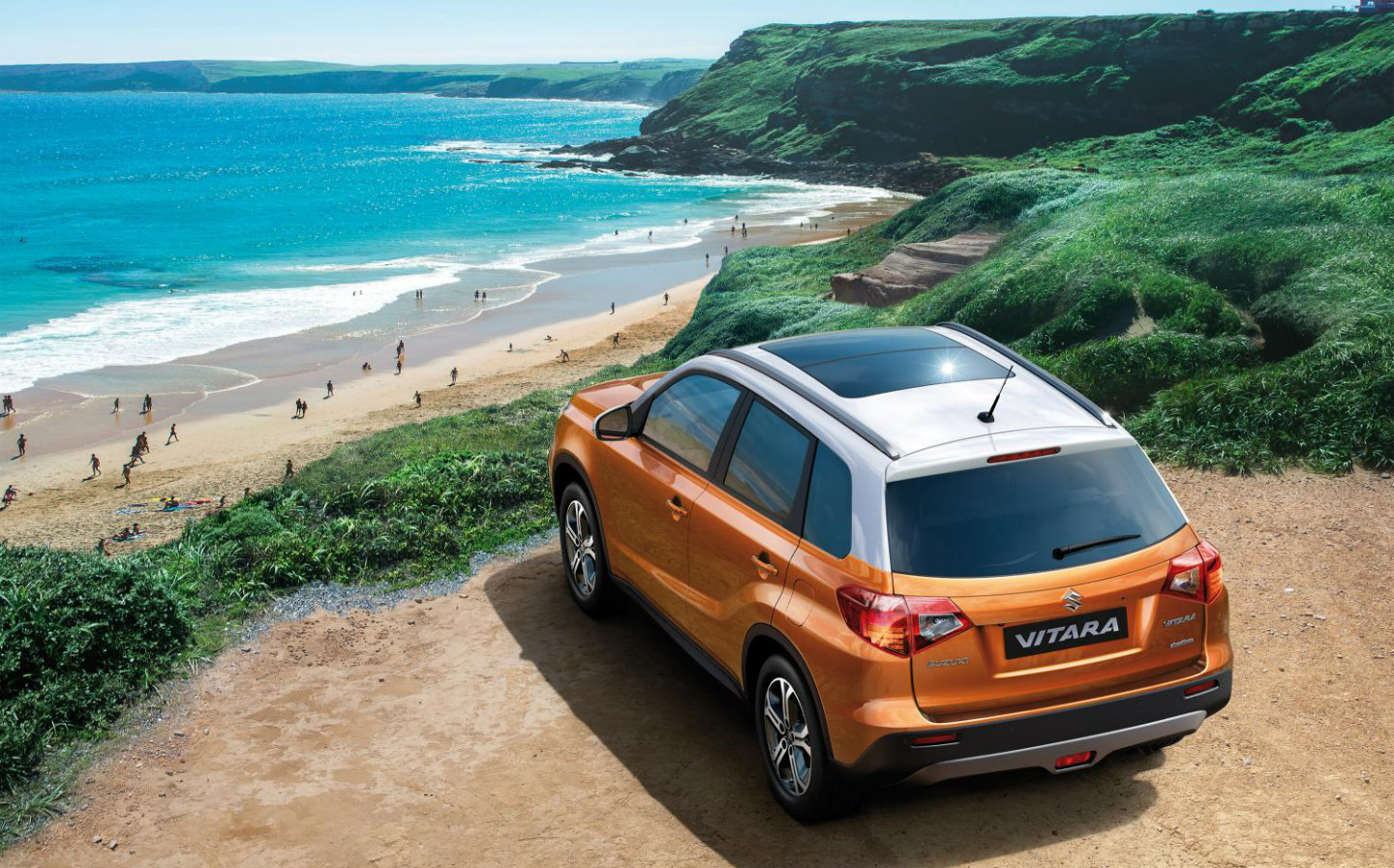 Suzuki-Vitara-with-panoramic-glass-roof