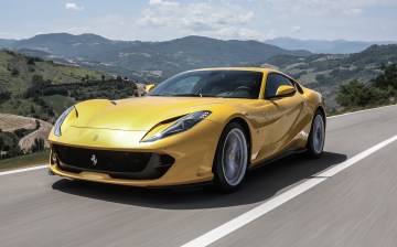 2018 Ferrari 812 Superfast review by Jeremy Clarkson for Sunday Times Driving