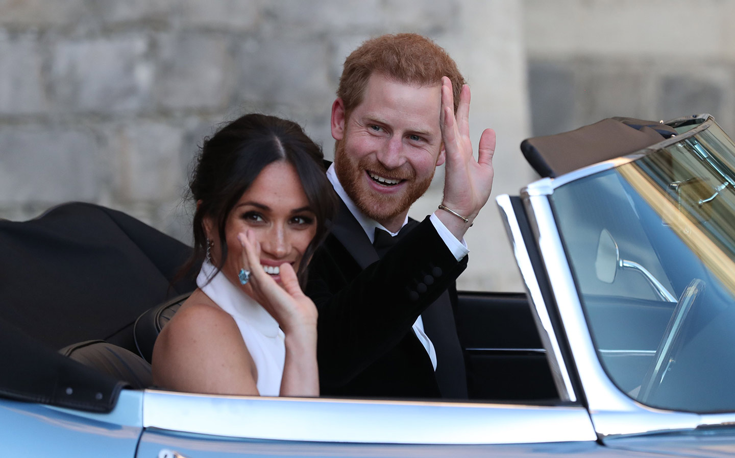 Video: Prince Harry and Meghan Markle drive electric Jaguar E-Type to Royal wedding reception