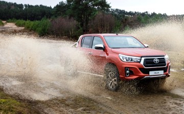 Jeremy Clarkson reviews the 2018 Toyota Hilux pick-up truck for Sunday Times Driving