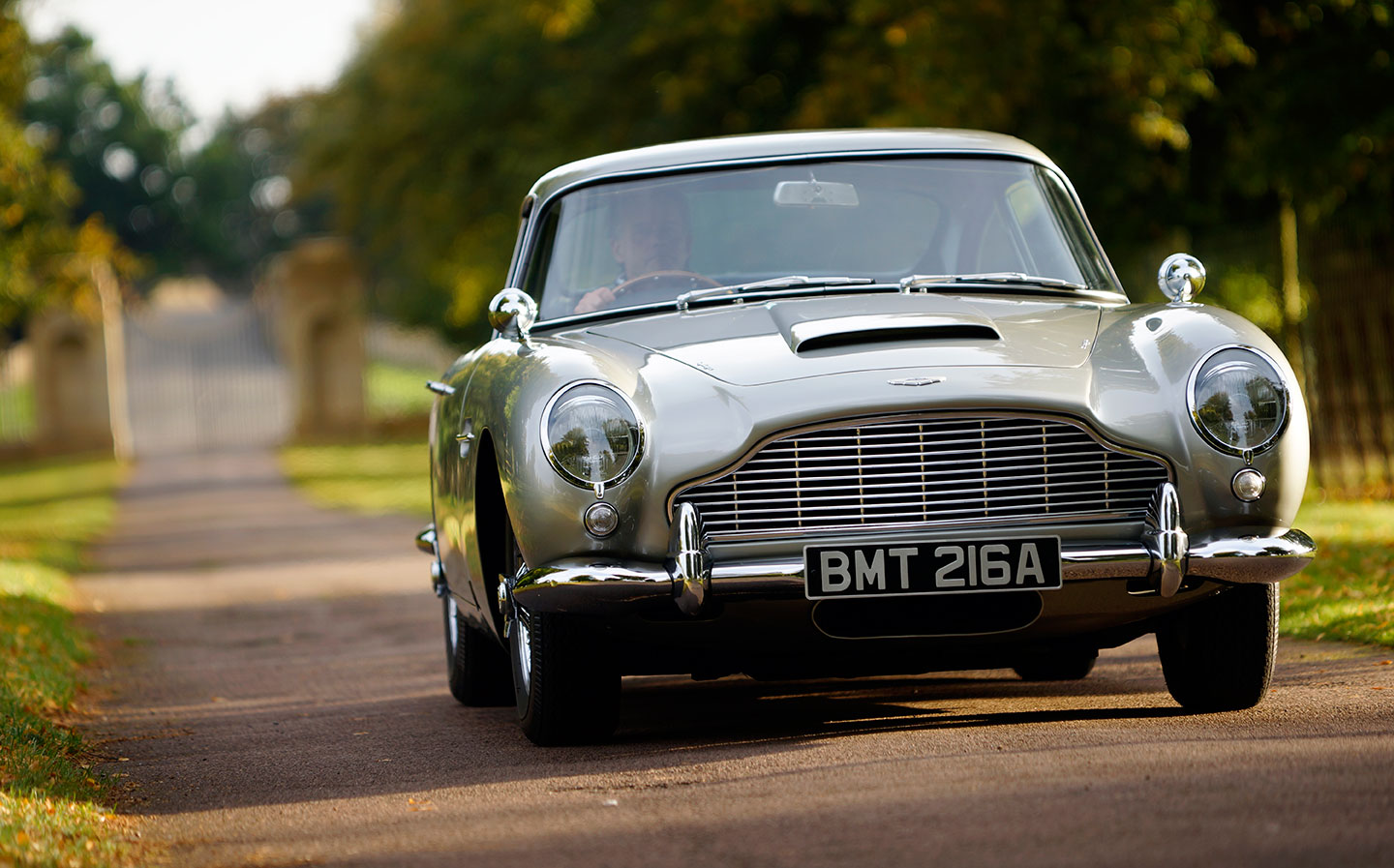 Classic car hire now offered through AirBnB