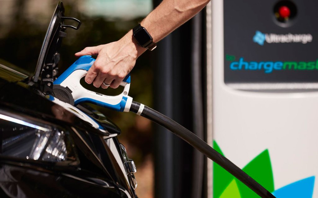 Oil giant BP to acquire UK's largest EV charging station network