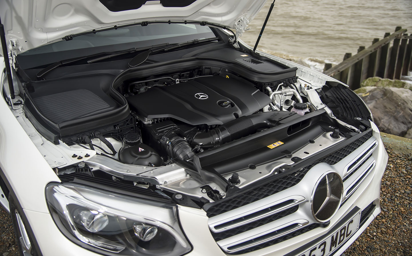 Mercedes-Benz affected by emissions defeat device recall in Germany