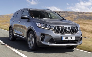 2018 Kia Sorento video review by Mat Watson for carwow and Sunday Times Driving