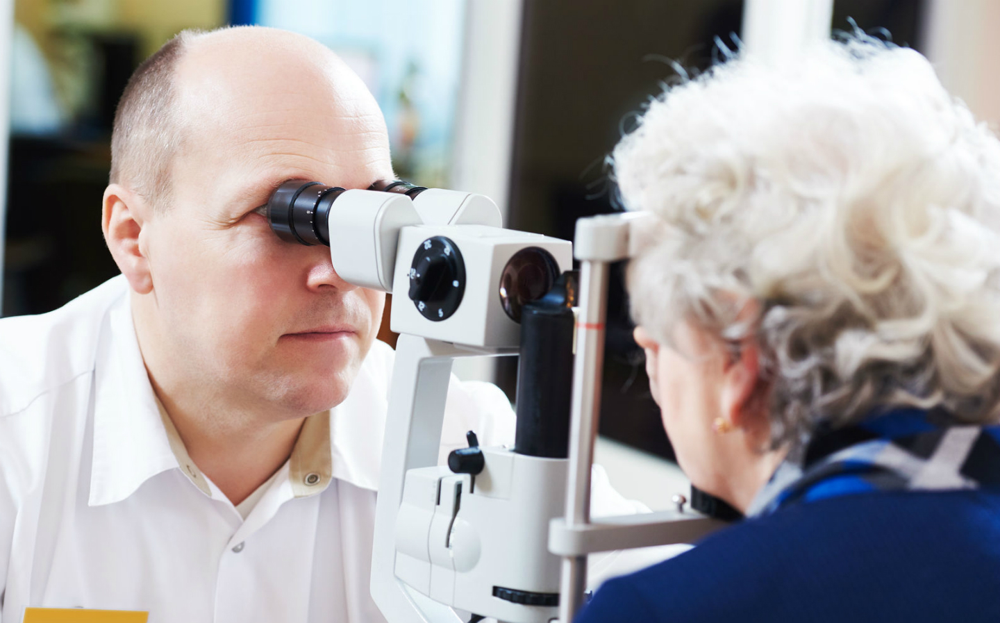 Optometrists call for mandatory eye tests for drives every 10 years