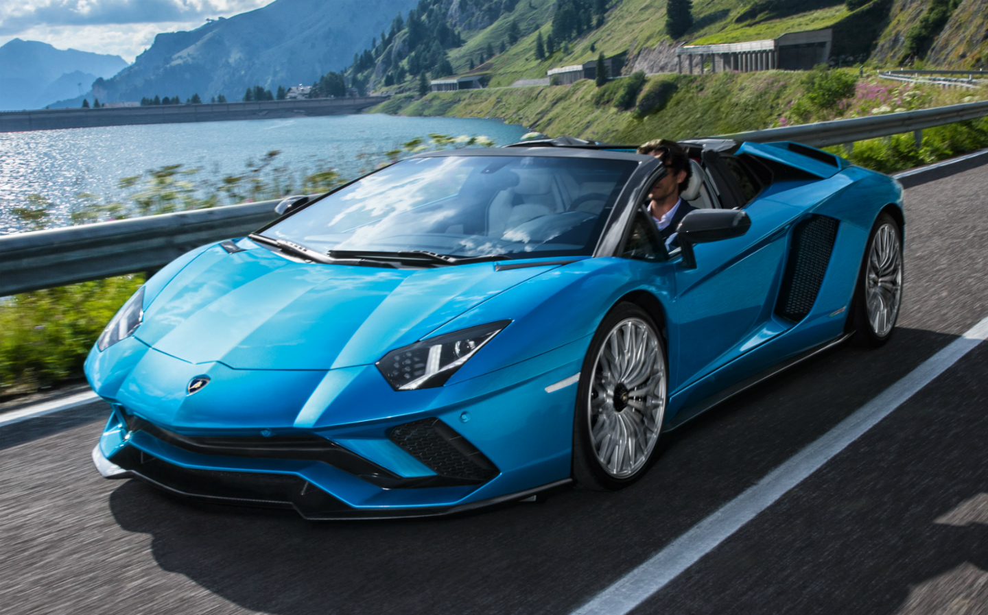 Clarkson: the Lamborghini Aventador is the worst car I've driven in years