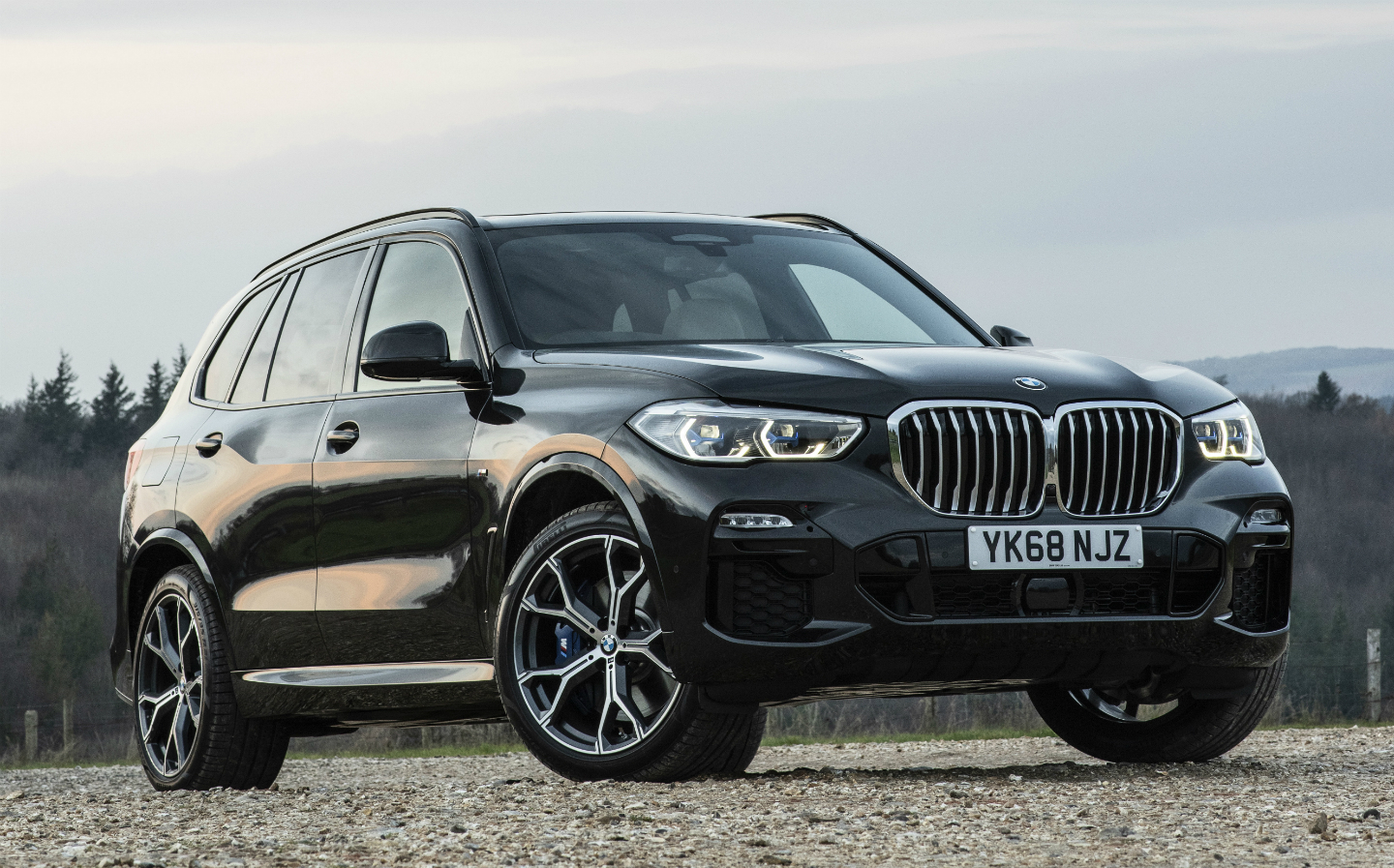 Jeremy likes the gear lever on the BMW X5 ... and about it.