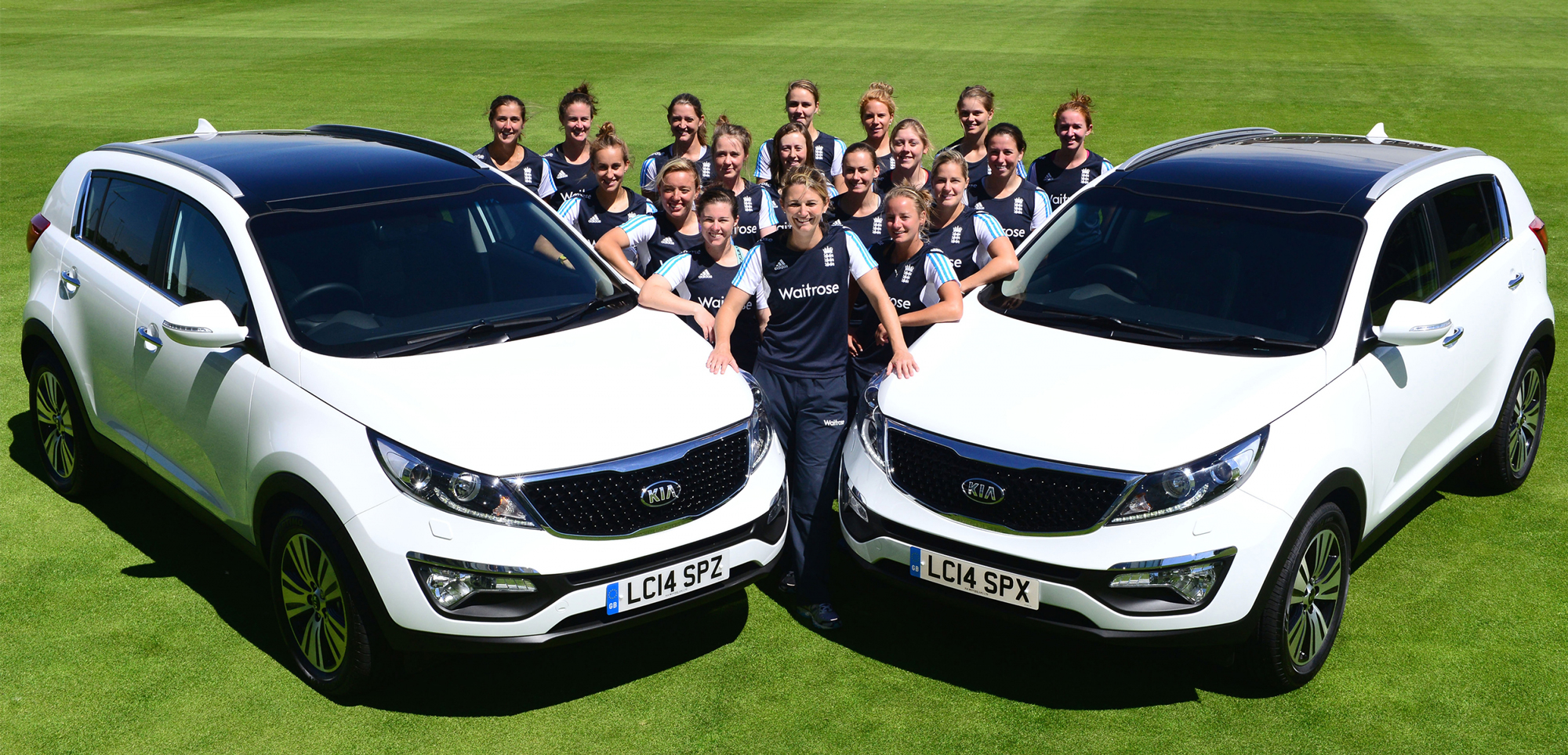 19 all-new Kia Sportage vehicles have been provided to the England women's cricket team
