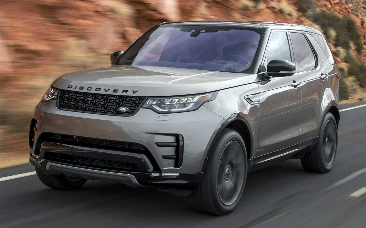 The Sunday Times Motor Awards 2019: Best Dog-Friendly Car of the Year. Land Rover Discovery