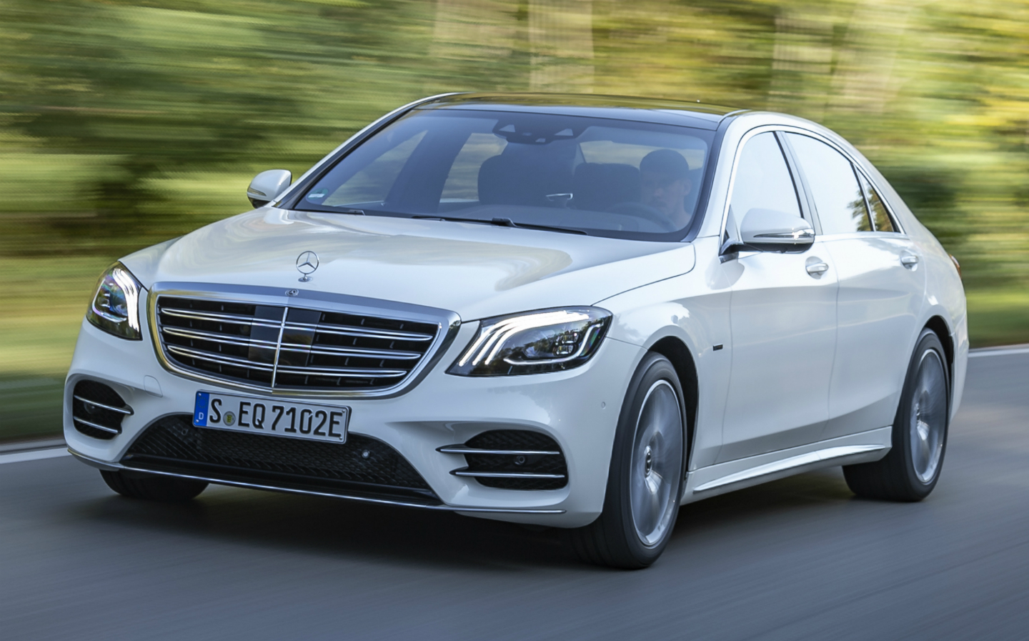 Jeremy Clarkson: the hybrid Mercedes-Benz S-Class is like a private jet with number plates