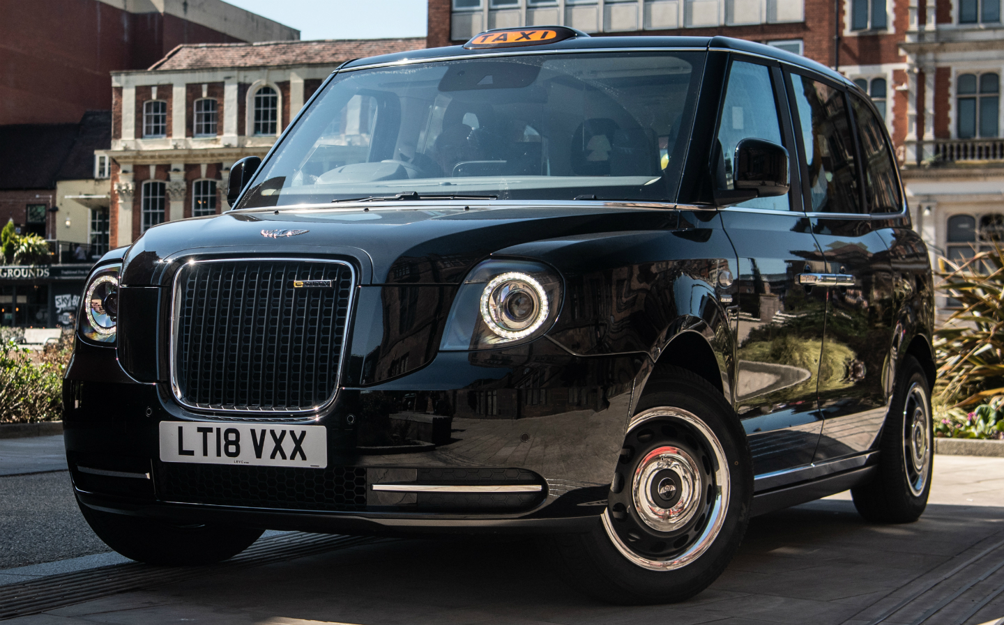 Sunday Times Motor Awards 2019 Best British-Built Car of the Year. LEVC TX Taxi