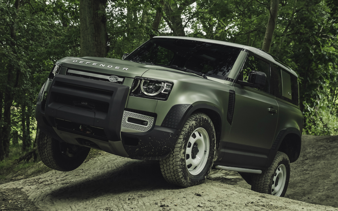 2020 Land Rover Defender reveal 2019 Frankfurt Motor Show