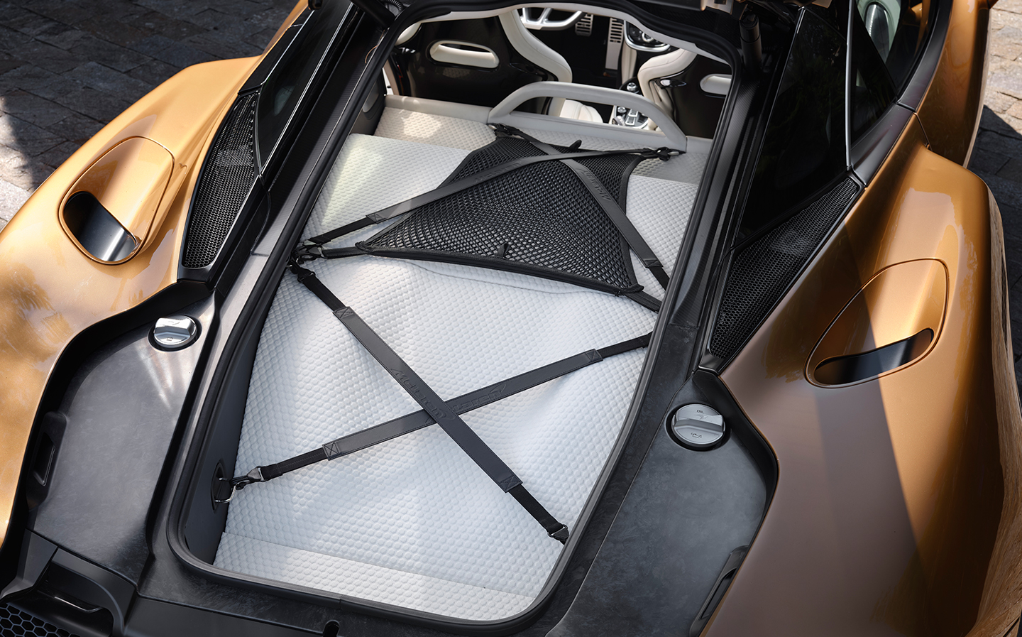 2019 McLaren GT review - rear load space