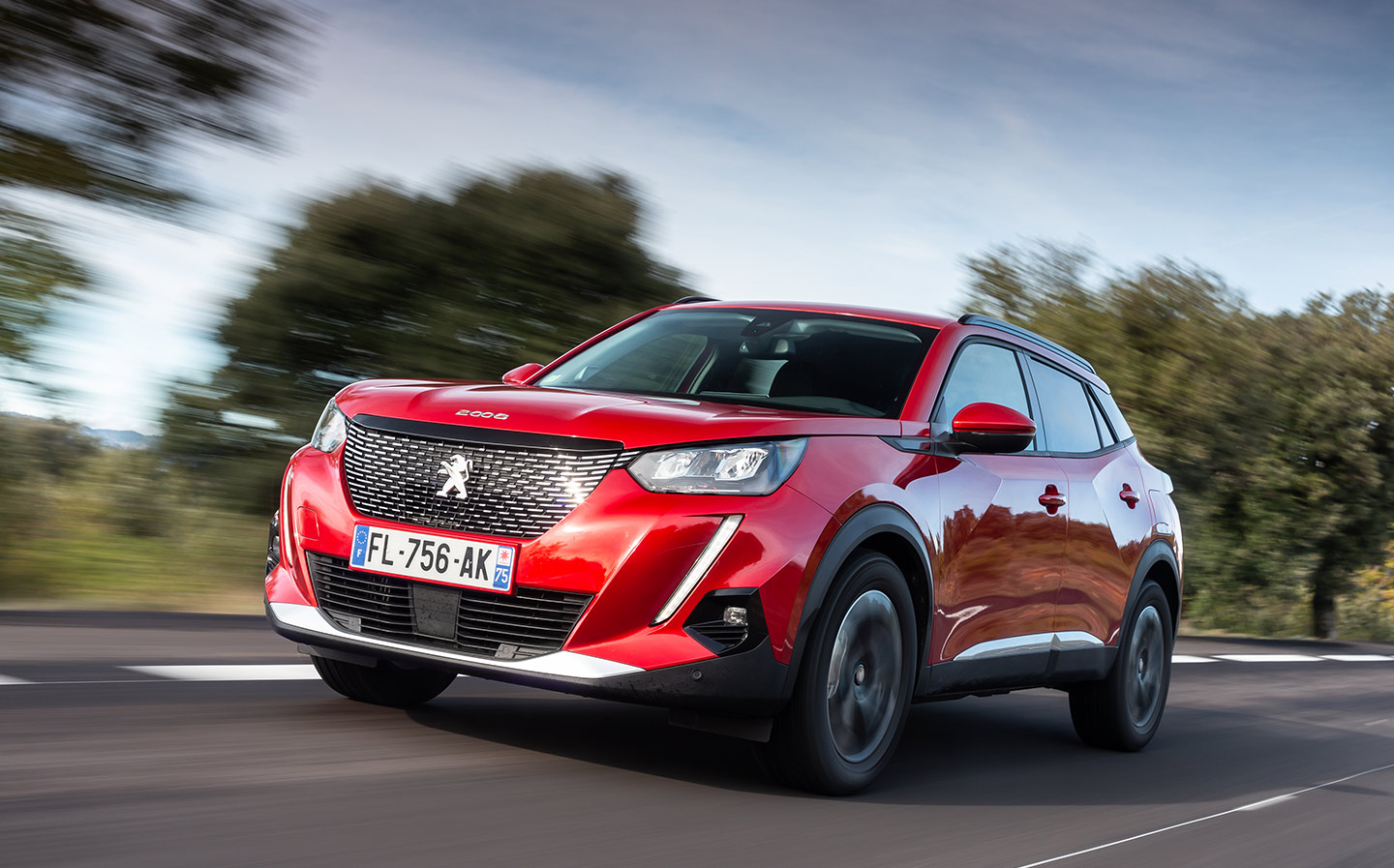 2020 Peugeot 2008 and e2008