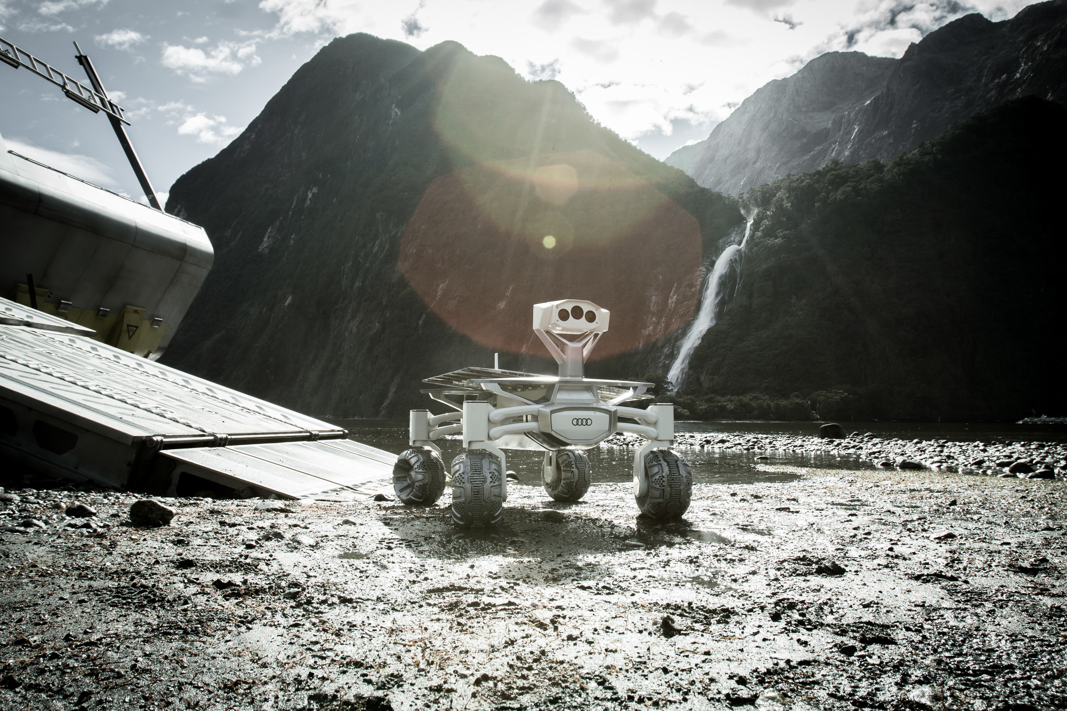 In its film debut, the Audi lunar quattro is an integral part of the Covenant mission and is deployed to help navigate and assess the challenging, unknown terrain of a remote planet.