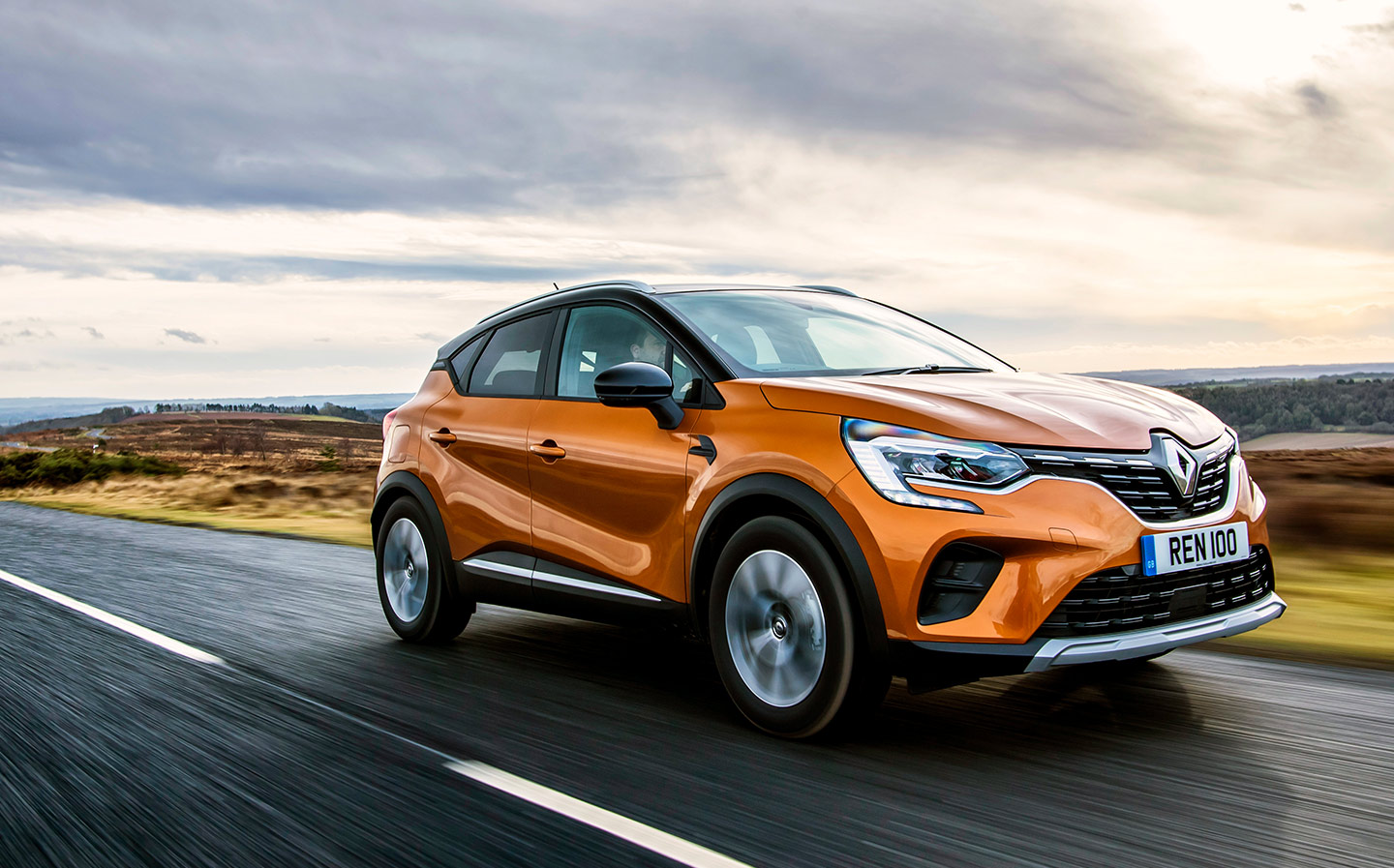 Renault Captur Hybrid review: does it work without a plug? Reviews