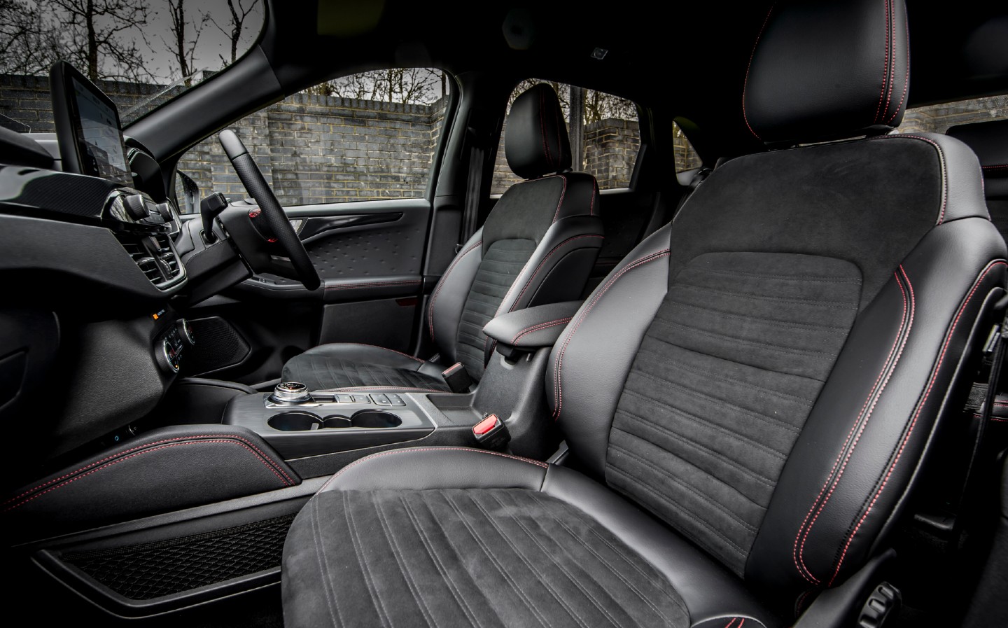 Ford kuga phev store st line x