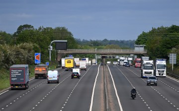 Government to announce seven new smart motorways