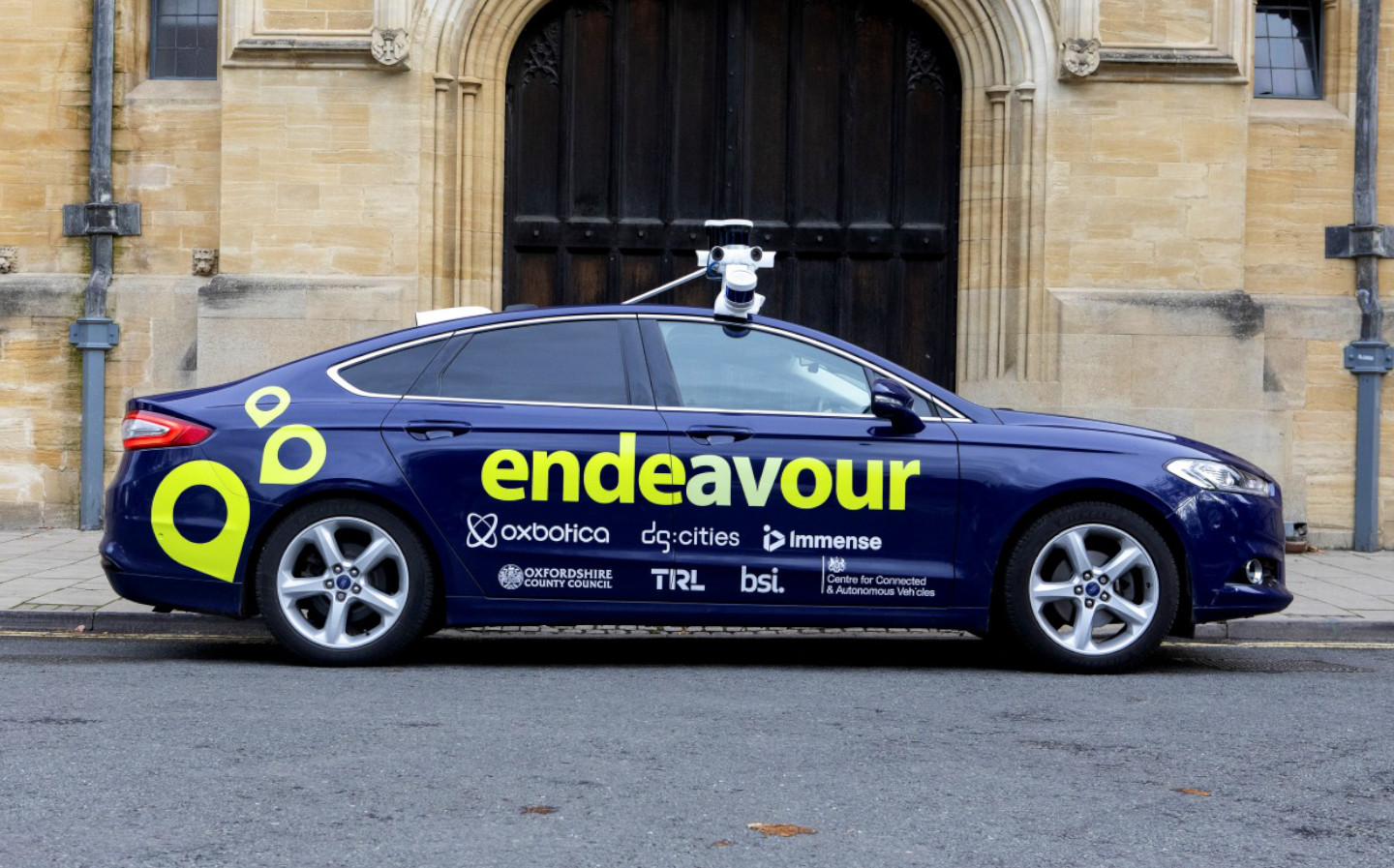 Self-driving car trials launch in Oxford