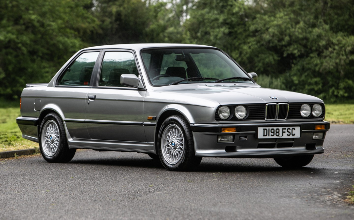 Most beautiful affordable cars BMW E30 3 Series