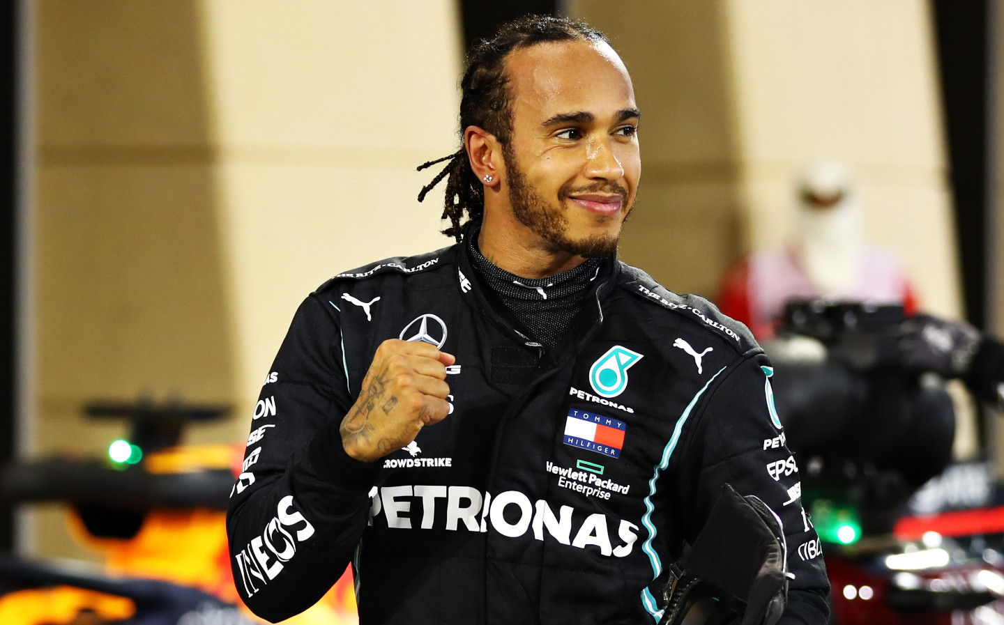 Lewis Hamilton will do Christmas drive around childhood home