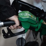 Experts worry of inflated petrol prices over lockdown