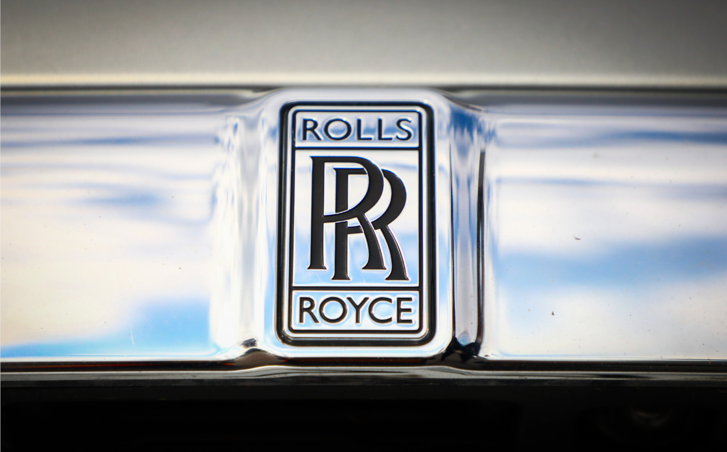 First electric Rolls-Royce will be a completely new model called Silent Shadow